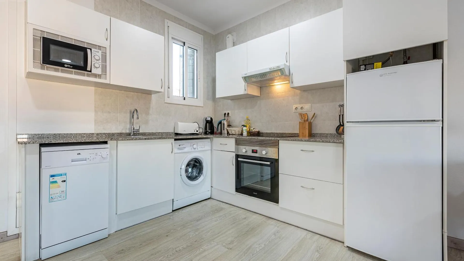 Bettatur Apartaments Via Imperi Roma Tarragona 0*,
